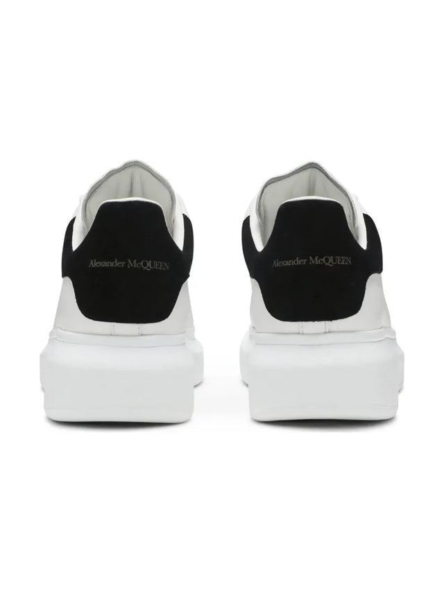 Alexander McQueen Wmns Oversized Sneaker 'White Black' 2019