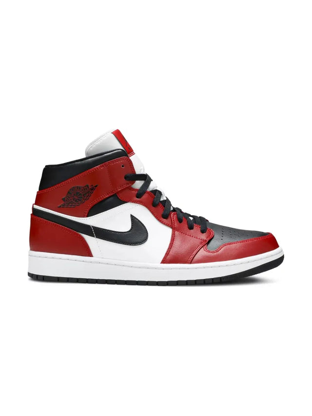 Air Jordan 1 Mid 'Chicago Black Toe'