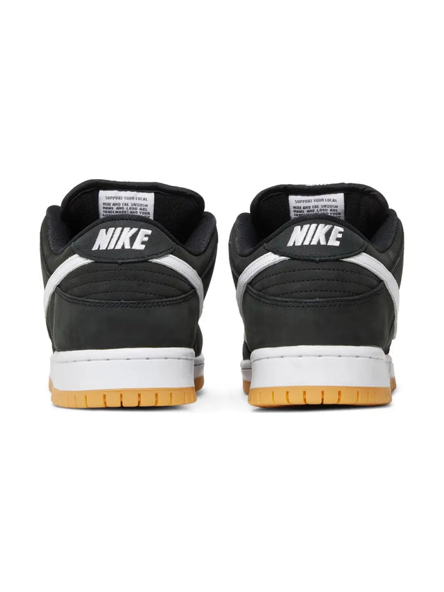 Dunk Low SB 'Black Gum'